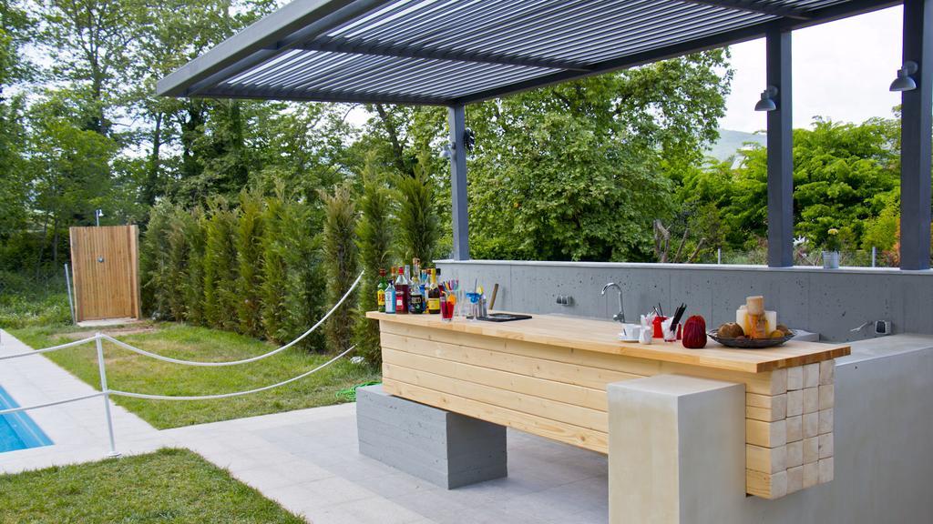 Aristotelia Gi Ikies - Olympiada Poolside Retreats Exterior foto
